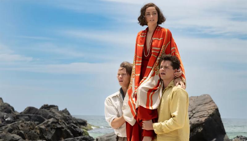 Ана де Армас сыграет финтес-инфлюенсера в ремейке триллера "ЗОЖ"