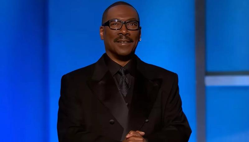 Майк Майерс в образе Шрека вручил премию Эдди Мерфи