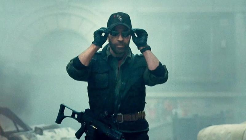 Семья Чак Норриса попросила не верить сплетням и ИИ-видео