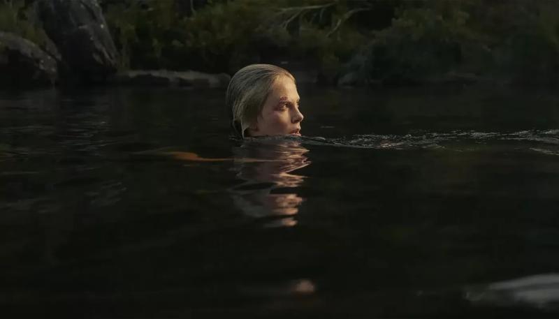 Шарлиз Терон испытывает отвращение к фразе "Займемся любовью"