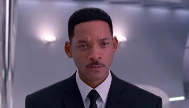 Sony разрабатывает новый фильм серии "Люди в черном"